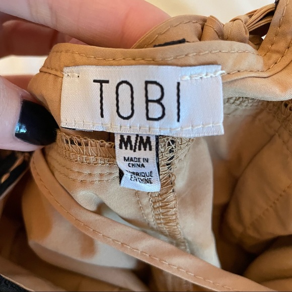 TOBI BLACK LACE DRESS - Picture 4 of 7